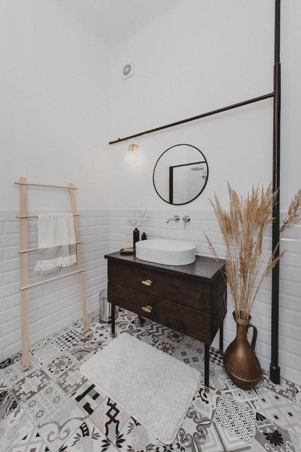 Cozy Apartment Near Zalgirio Arena By Urban Rent Kaunas Extérieur photo