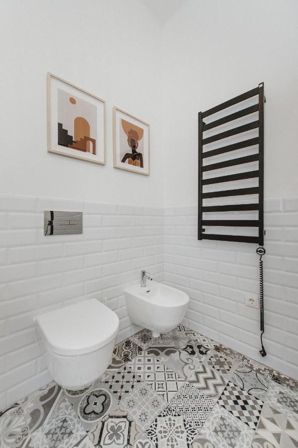 Cozy Apartment Near Zalgirio Arena By Urban Rent Kaunas Extérieur photo